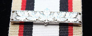 Canadian Multiple Rotation Bar, Silver 5 Maple Leaf