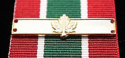 Canadian Multiple Rotation Bar, Gold 1 Maple Leaf