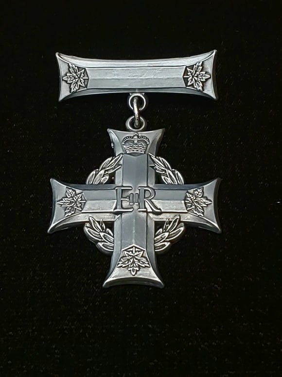 Canadian Memorial Cross (Silver Cross), EIIR ,  Reproduction