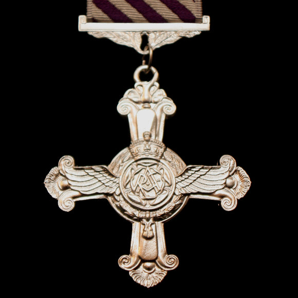Distinguished Flying Cross (GVI), Reproduction